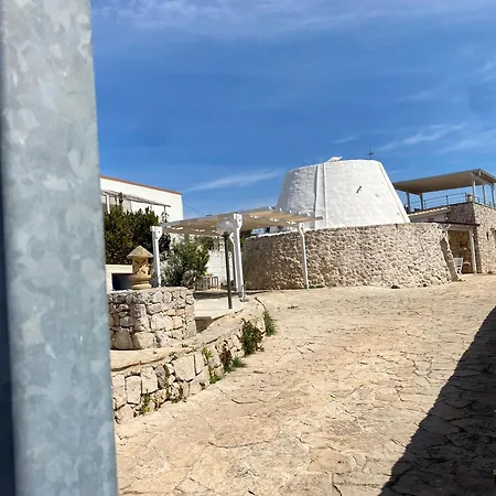 Trullo Pescoluse بيت للعطل *