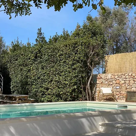 Trullo Pescoluse Nyaraló